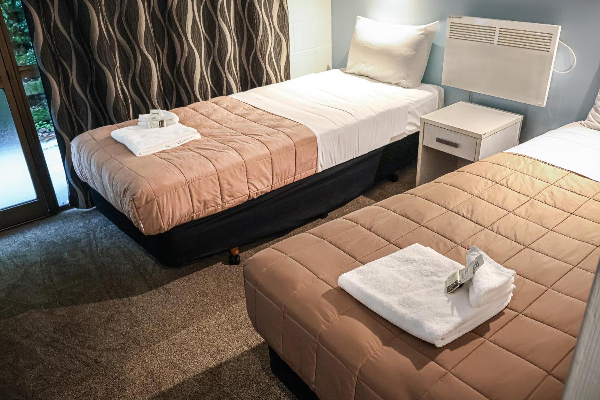 Bounty Motel Пейхия Экстерьер фото